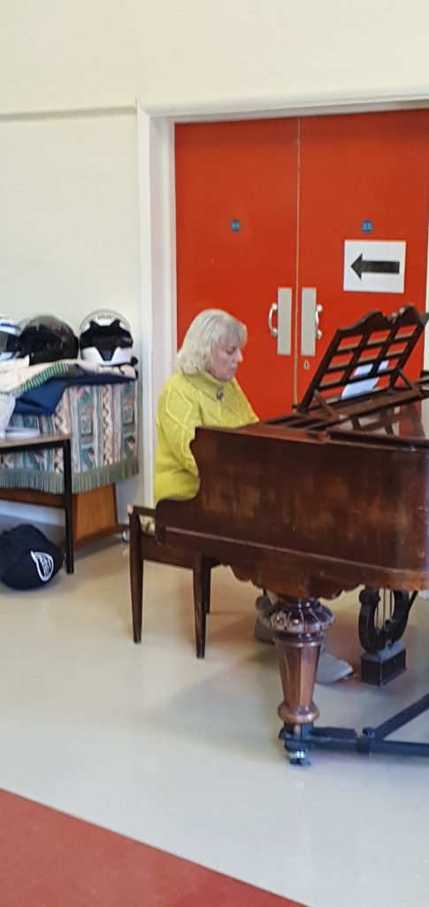 Saturday lunchtime, with a piano virtuoso!