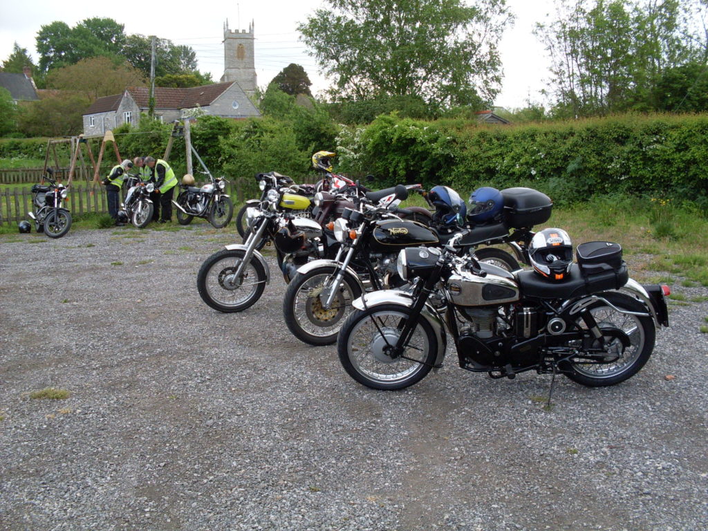 Another shiny Velocette (and some absorbing deliberations!)