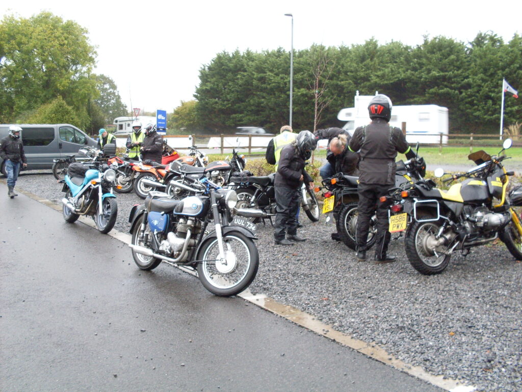 All blue bikes to the fore!