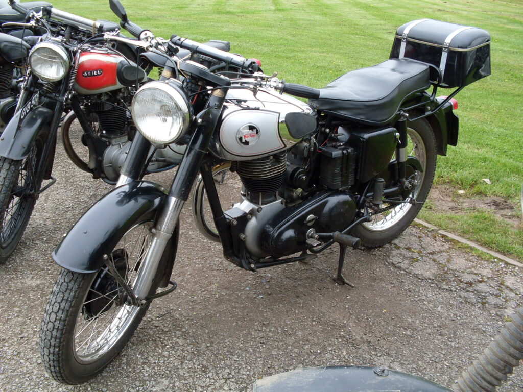 '55 ES2, still looking rather smart!