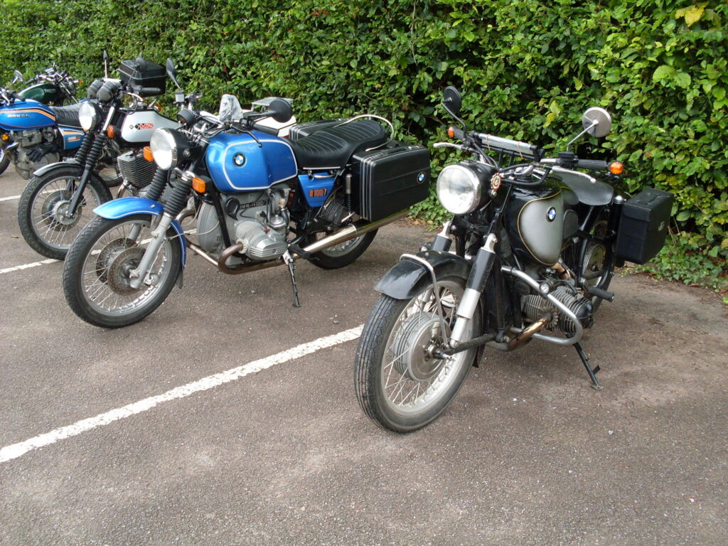 Bikes - some social run, some signpost(1)