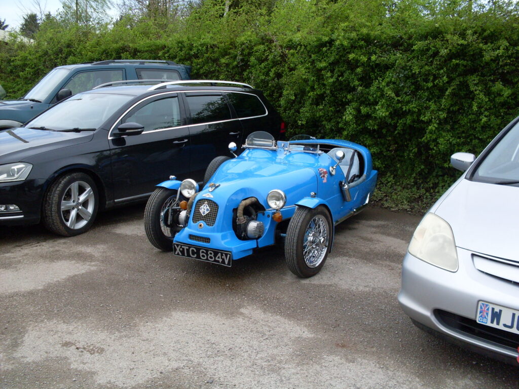 3 wheels (2)